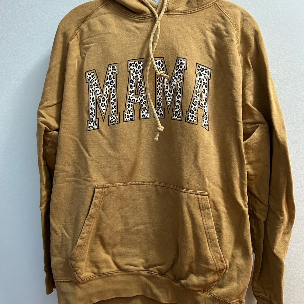 Casual Tan 'MAMA' Print Hoodie
